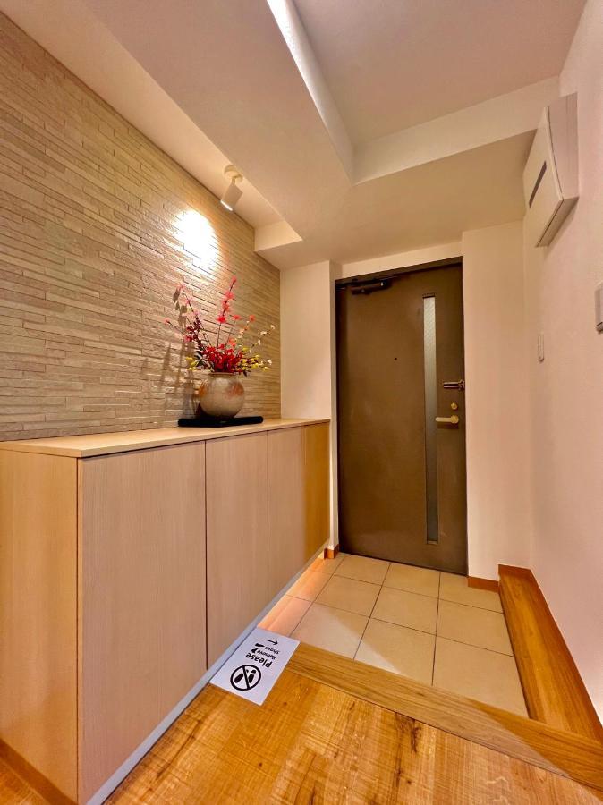 Apartamento Asakusa Tatami Retreat: Convenient Metro Access