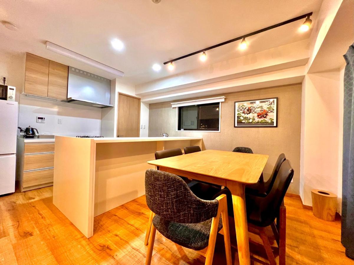 Apartamento Asakusa Tatami Retreat: Convenient Metro Access